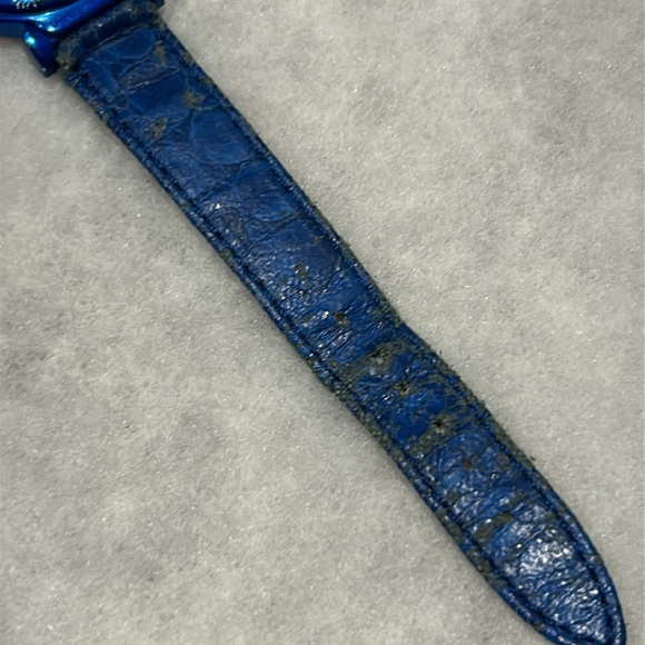 Vintage Blue and Gold Women's Watch with Skeleton Dial - Picture 7 of 11